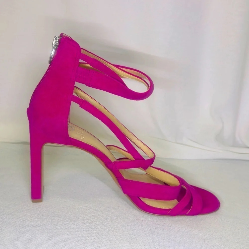 Vince Camuto Bunniva Strappy Suede Sandals Dragonfruit color Size 10M - Picture 4 of 13